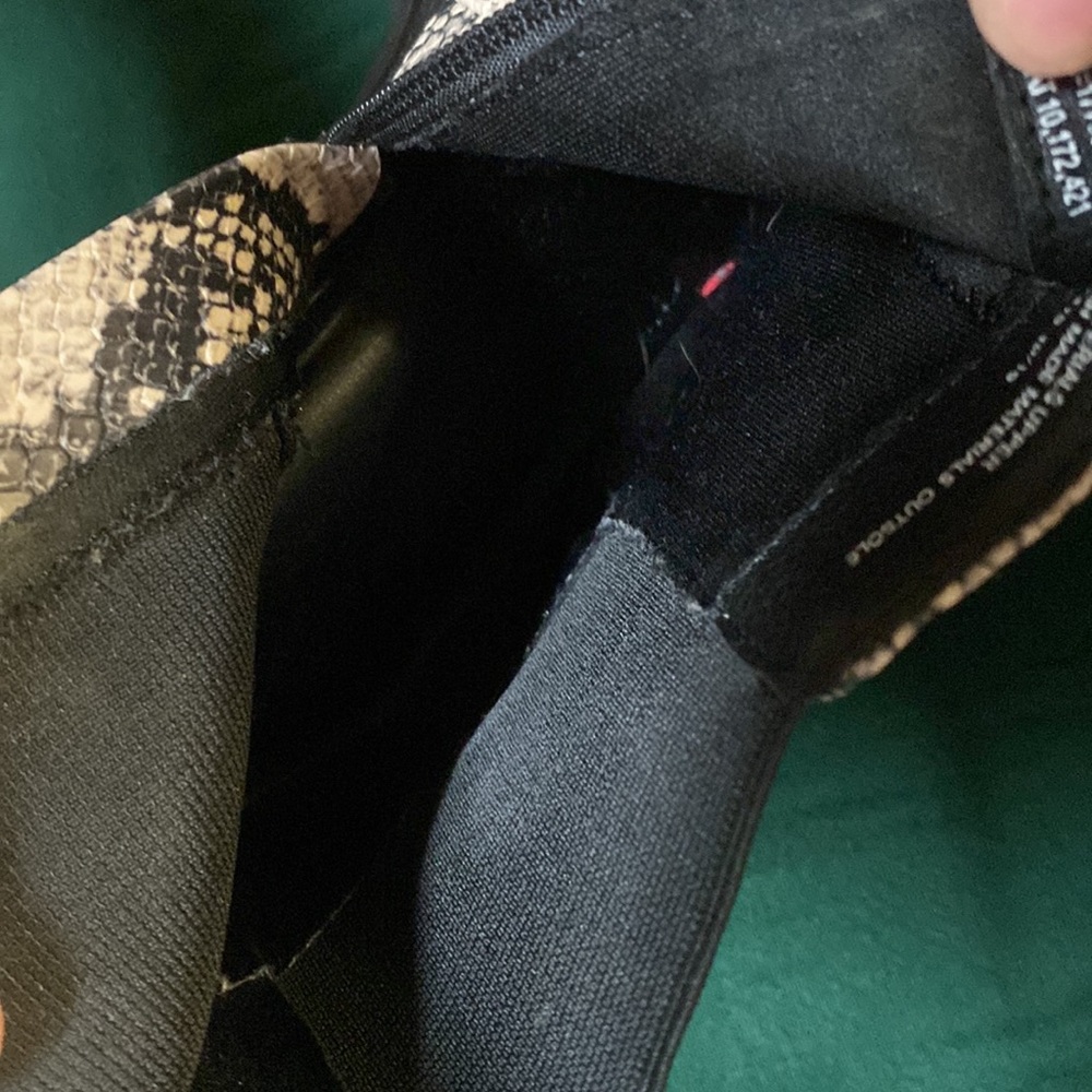 Target Universal Threads Boots - Picture 8 of 9